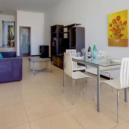 Modern 2 Bedroom Maisonette In Central Sliema Bagian luar foto